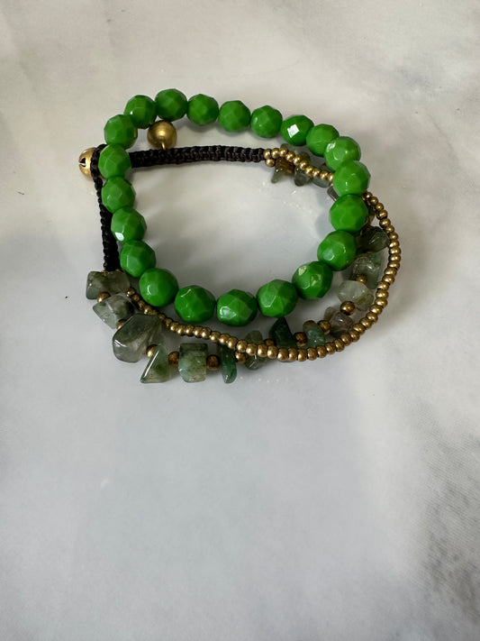 Green Mix Bracelets B-119