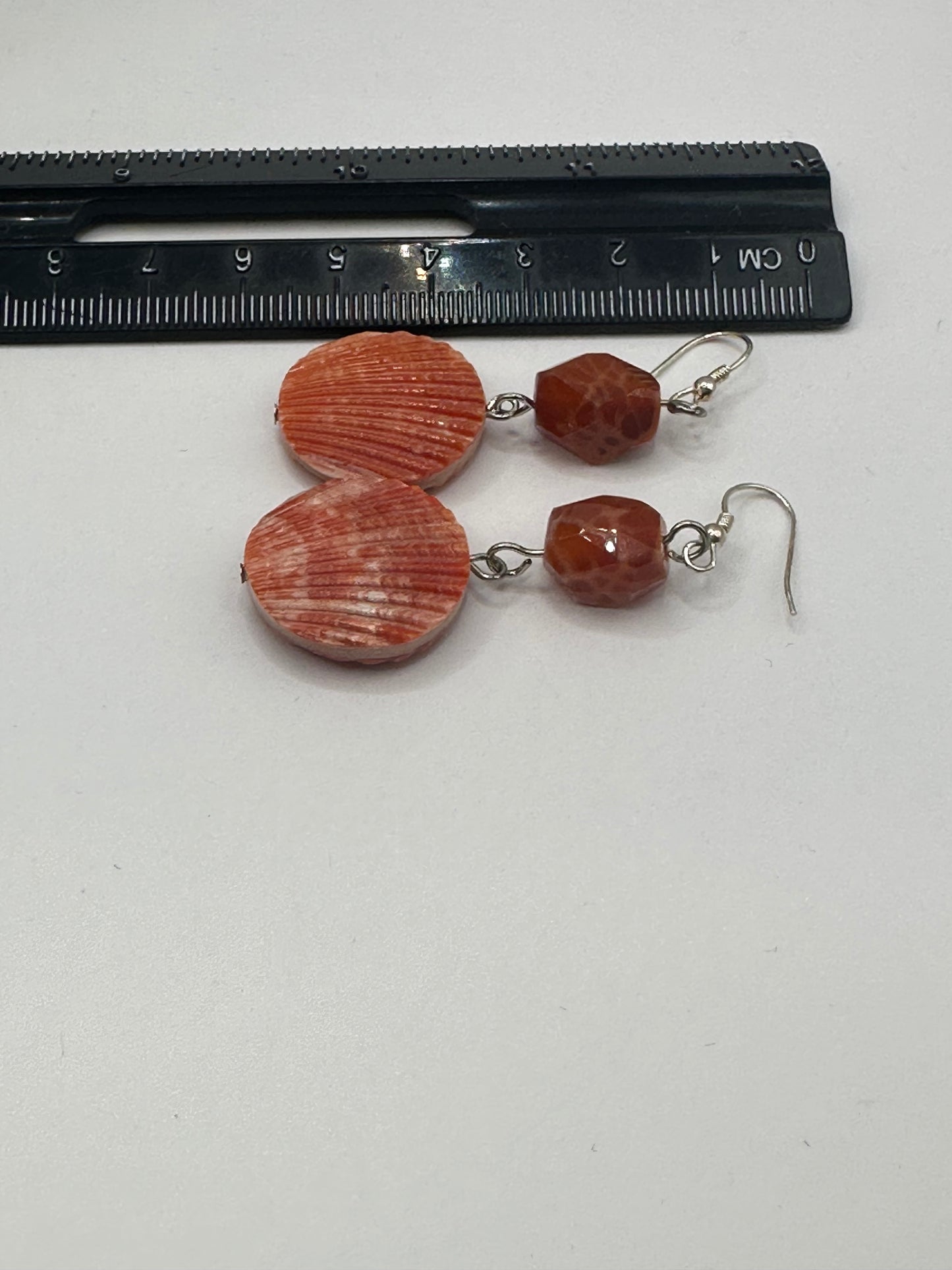 Red Shell with stone earrings E-160