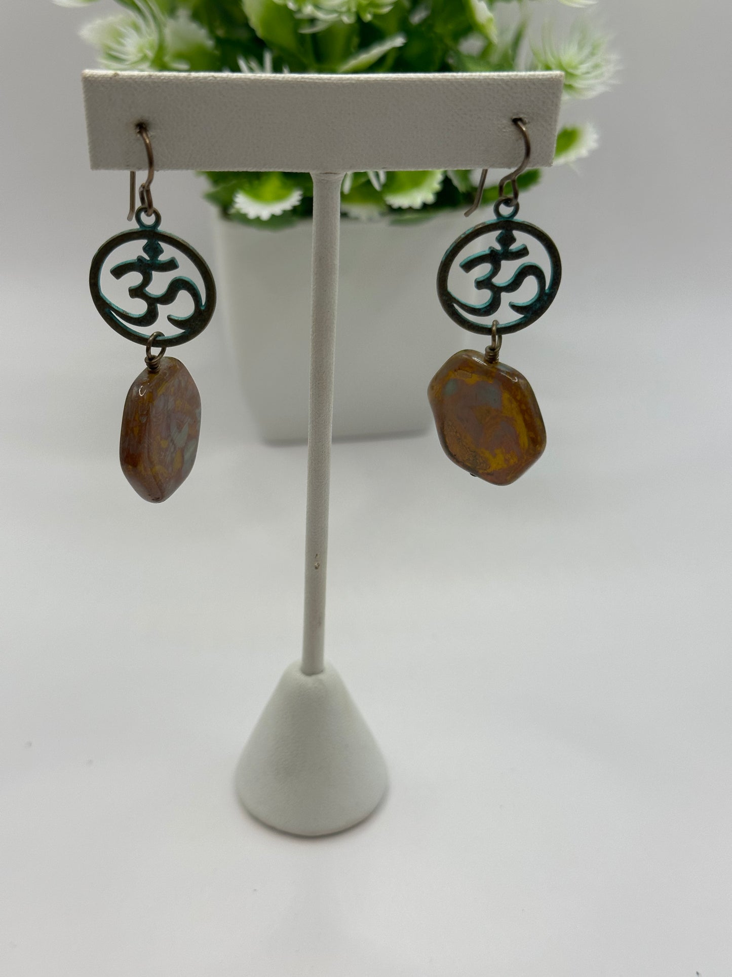 Stone Earring with charm E-159