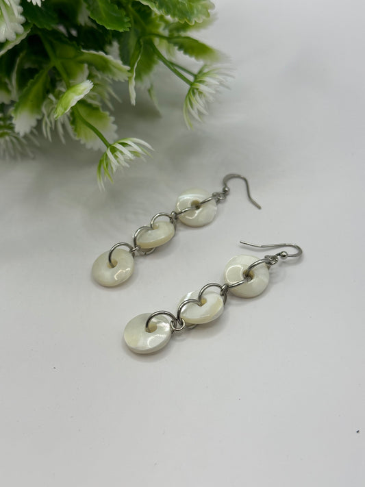 Round Shell Earrings E-158