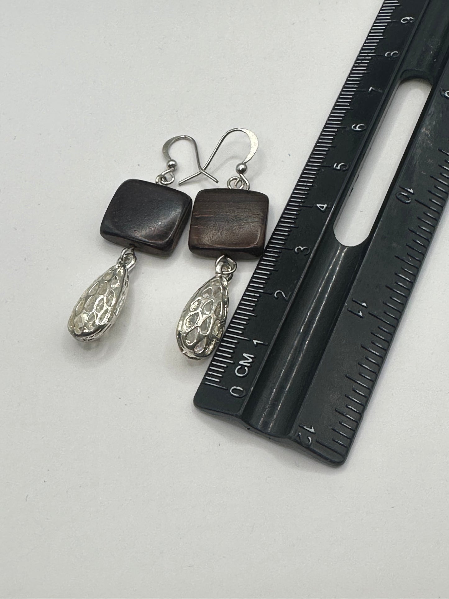 Wood and silver Earrings E-148