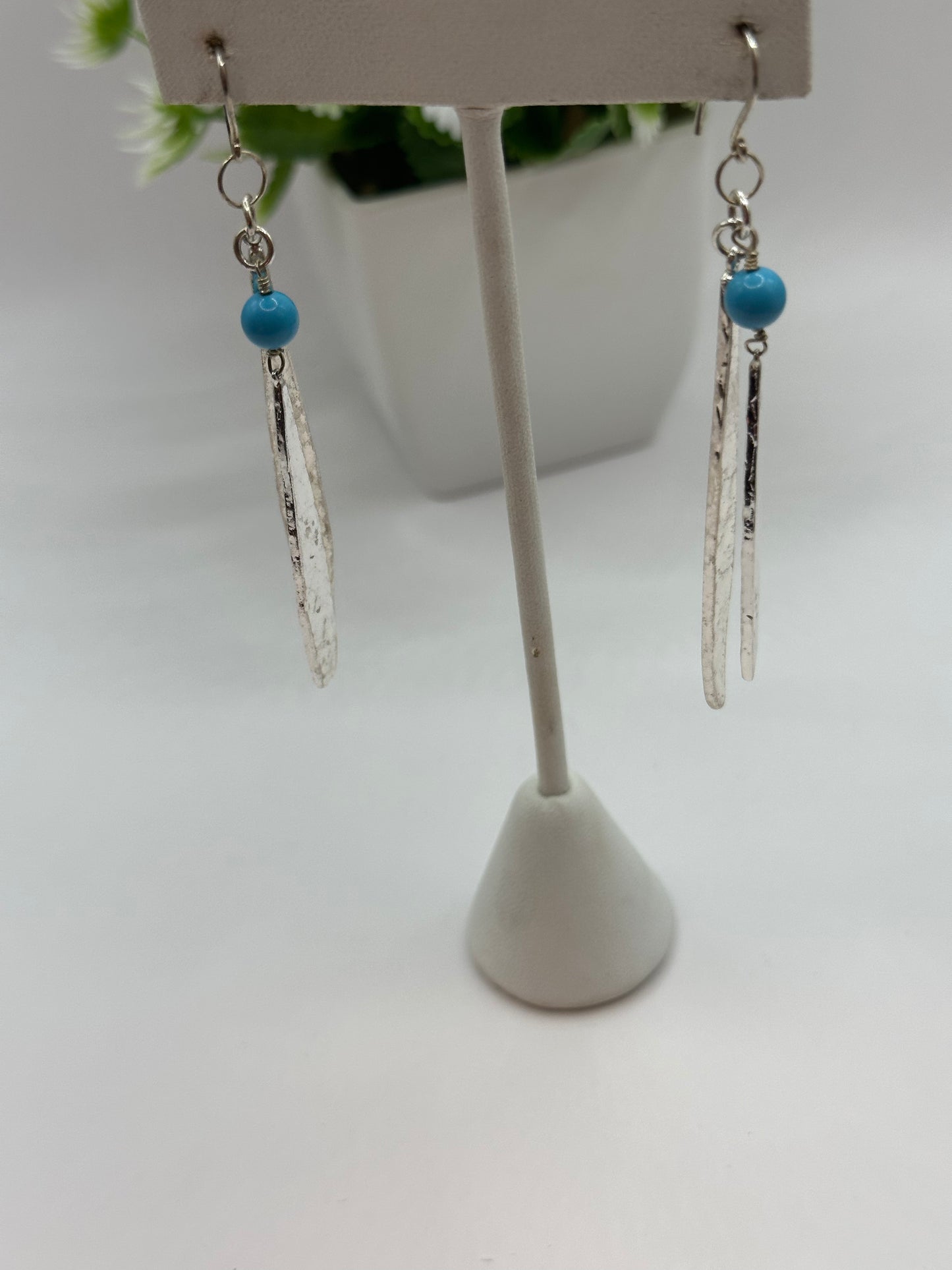 Silver Plated metal with turquoise E-144