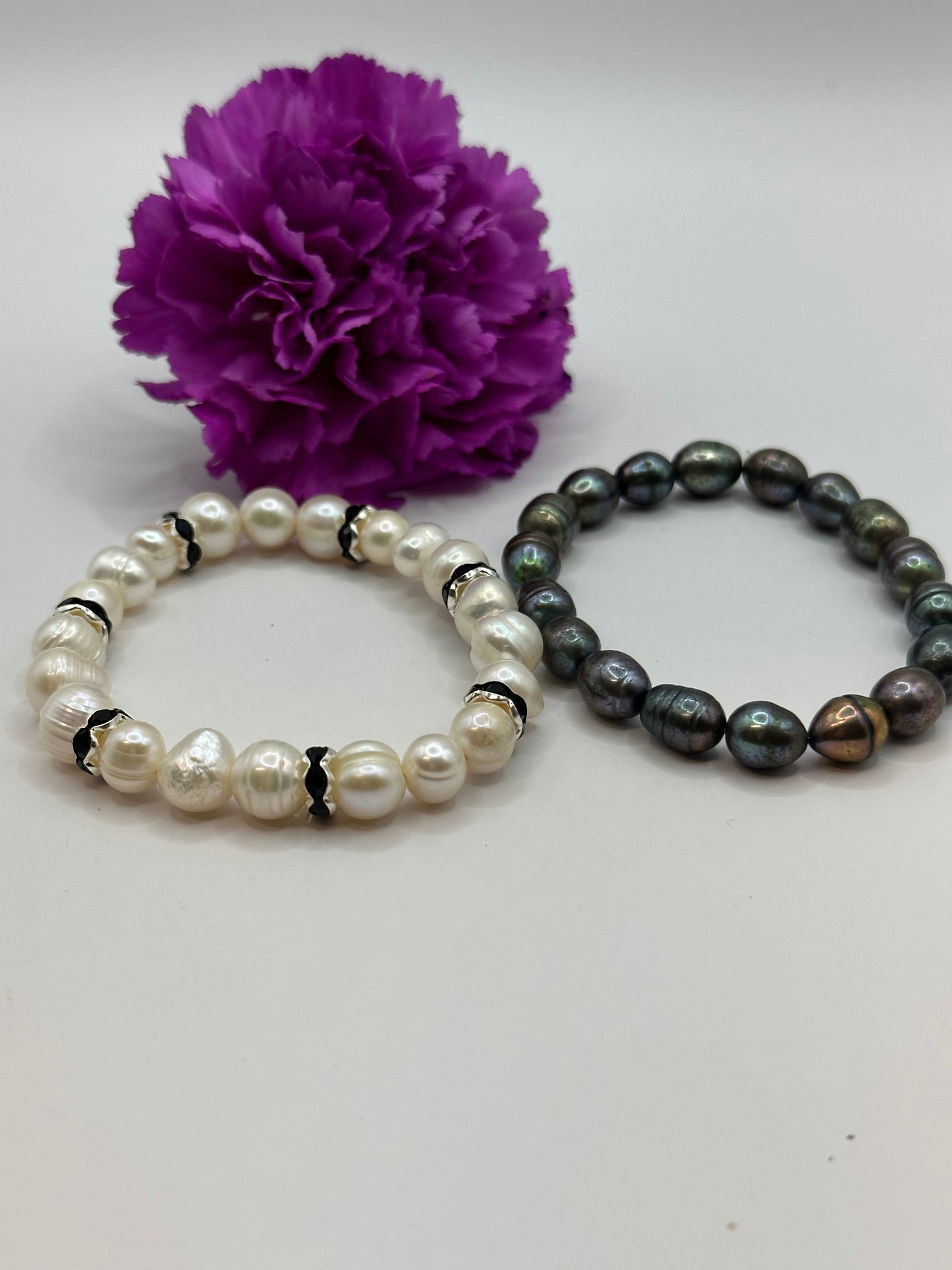 Stackable pearls  bracelets B-156