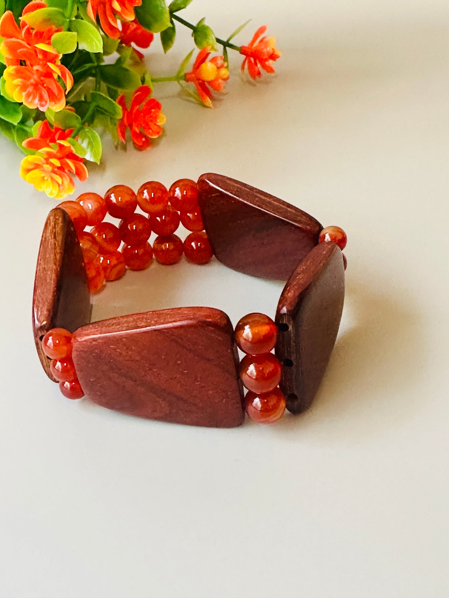 Wood beads with carnelian stone Bracelets B-167