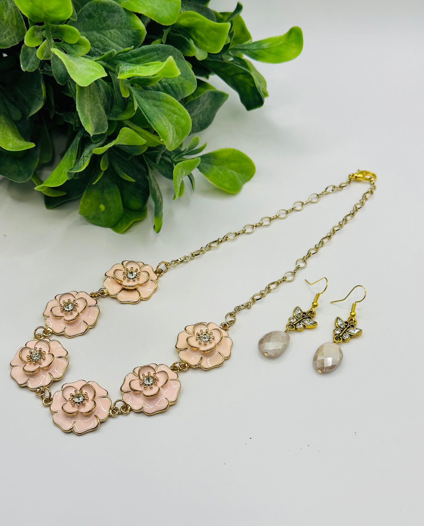 Pink Floral Necklace and earrings NE-101