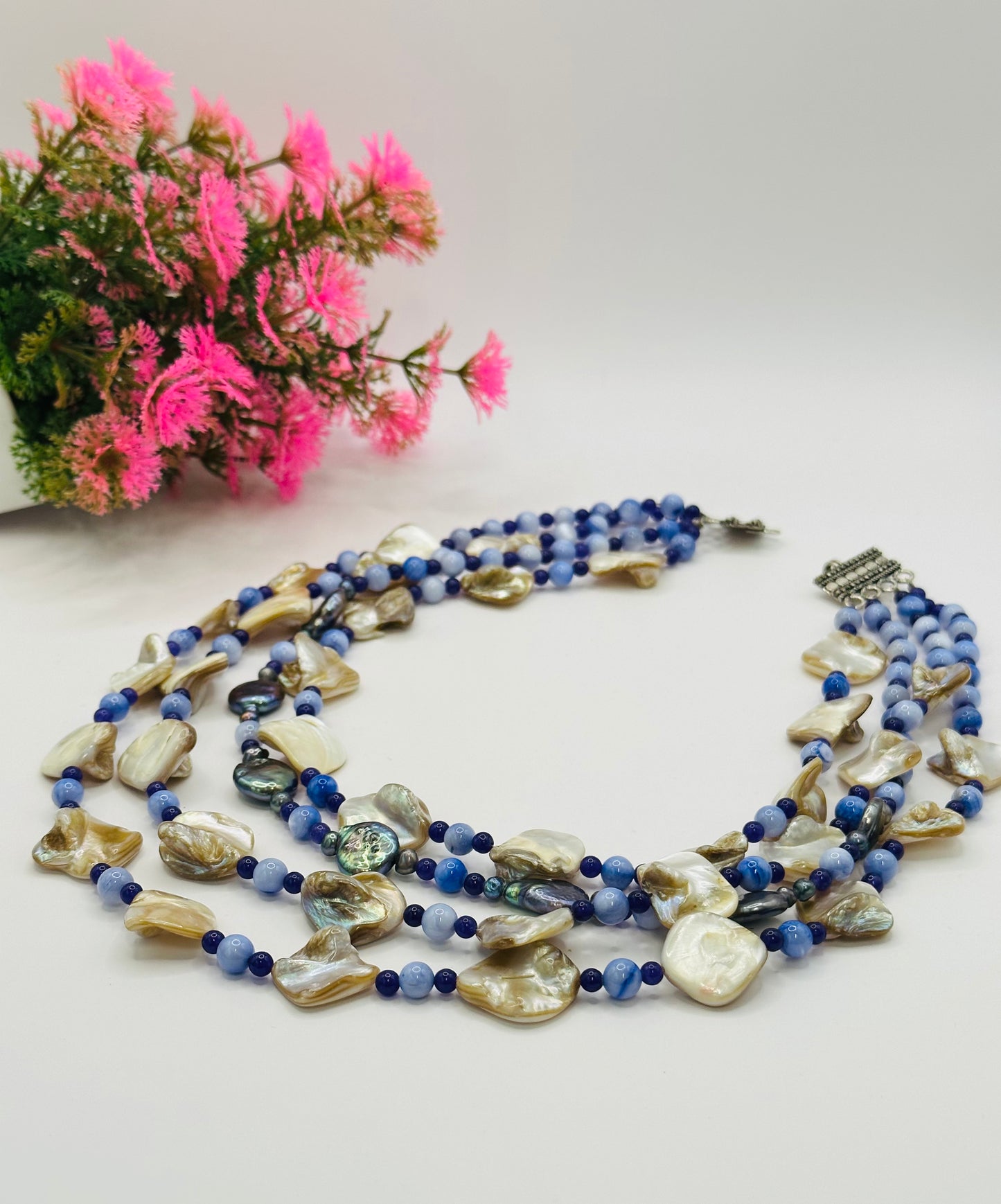 Shell Multi strands Necklace N-100