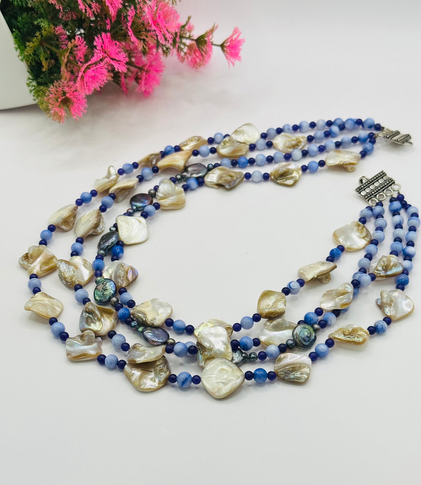 Shell Multi strands Necklace N-100