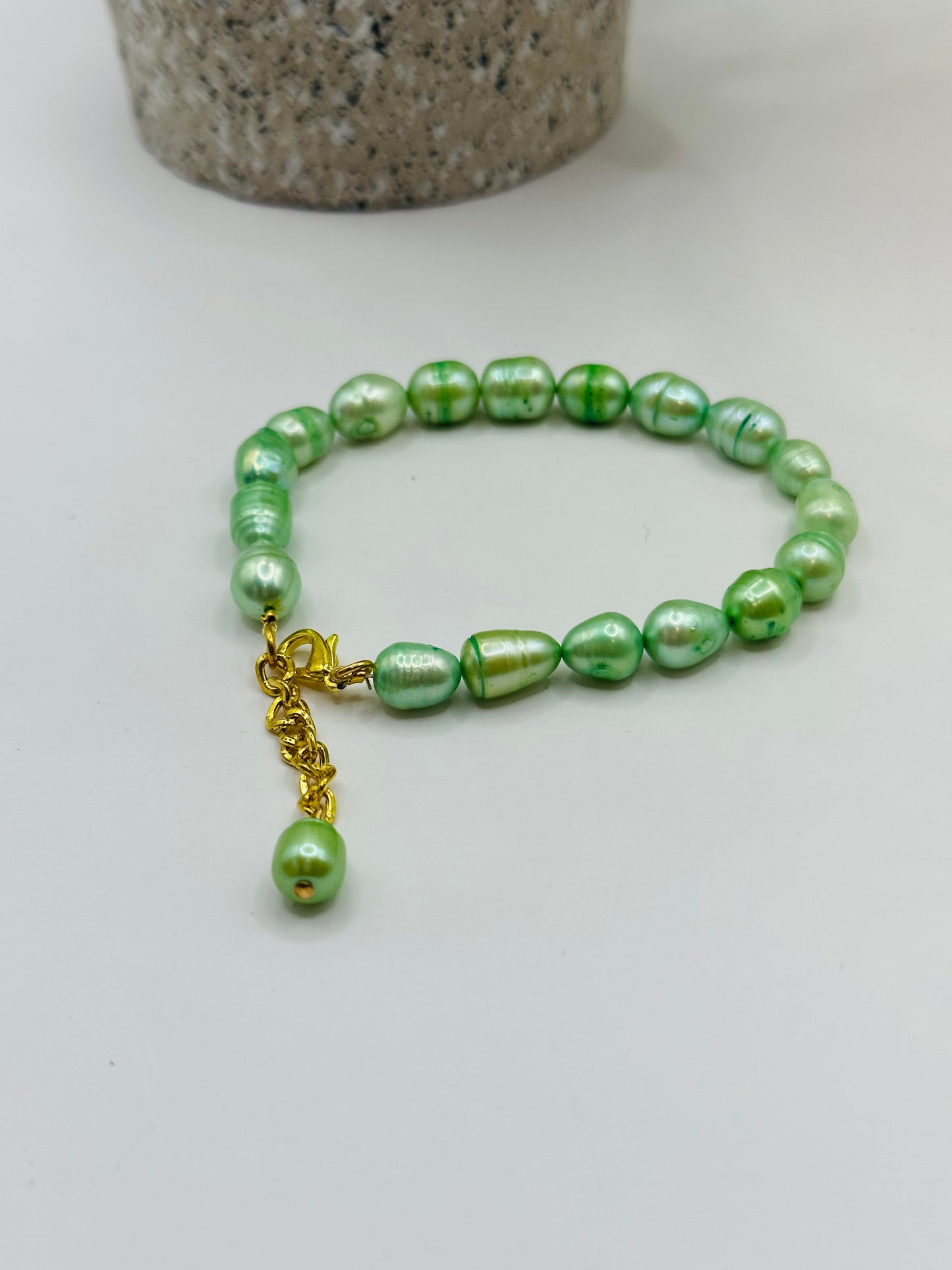 Green Fresh water pearls adjustable Bracelets B-188