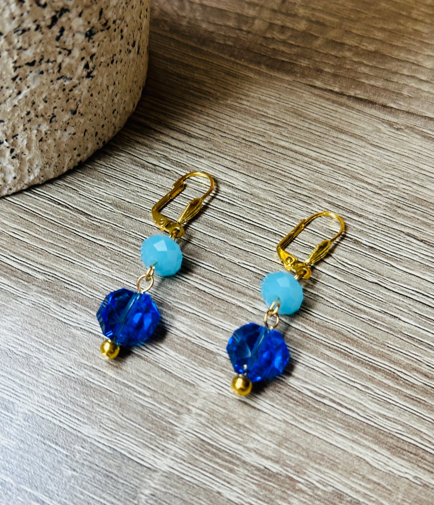 Blue Faceted with aqua rondel earrings E-208