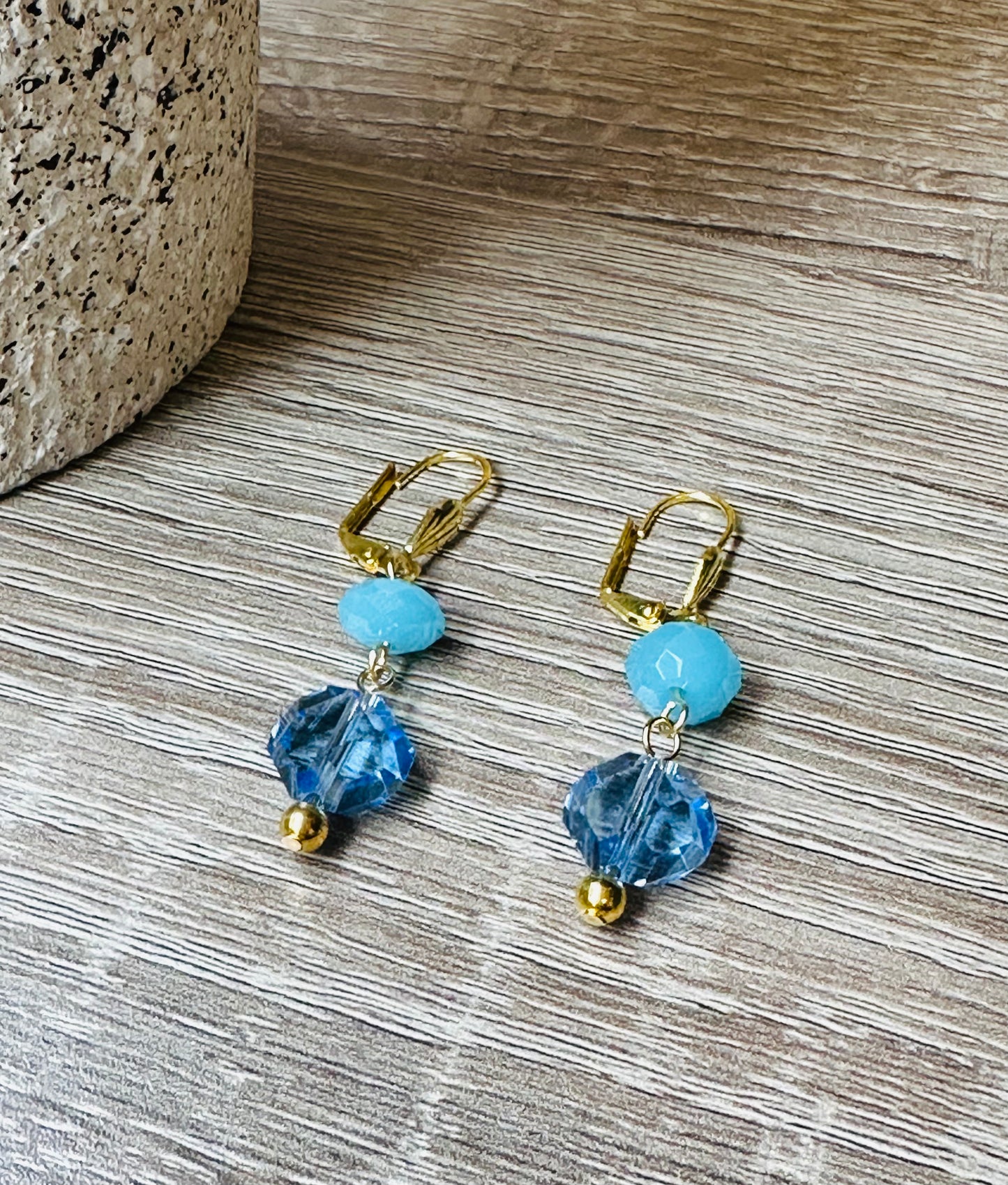 Lt Blue faceted glass with rondel earrings E-210