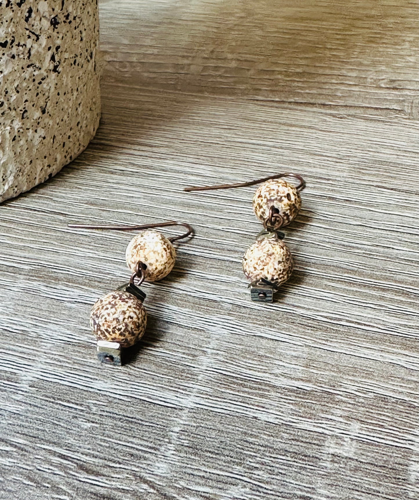 Leopard skin stone earrings E-212