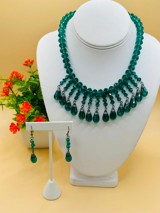 Green rondel drop Necklace N-151