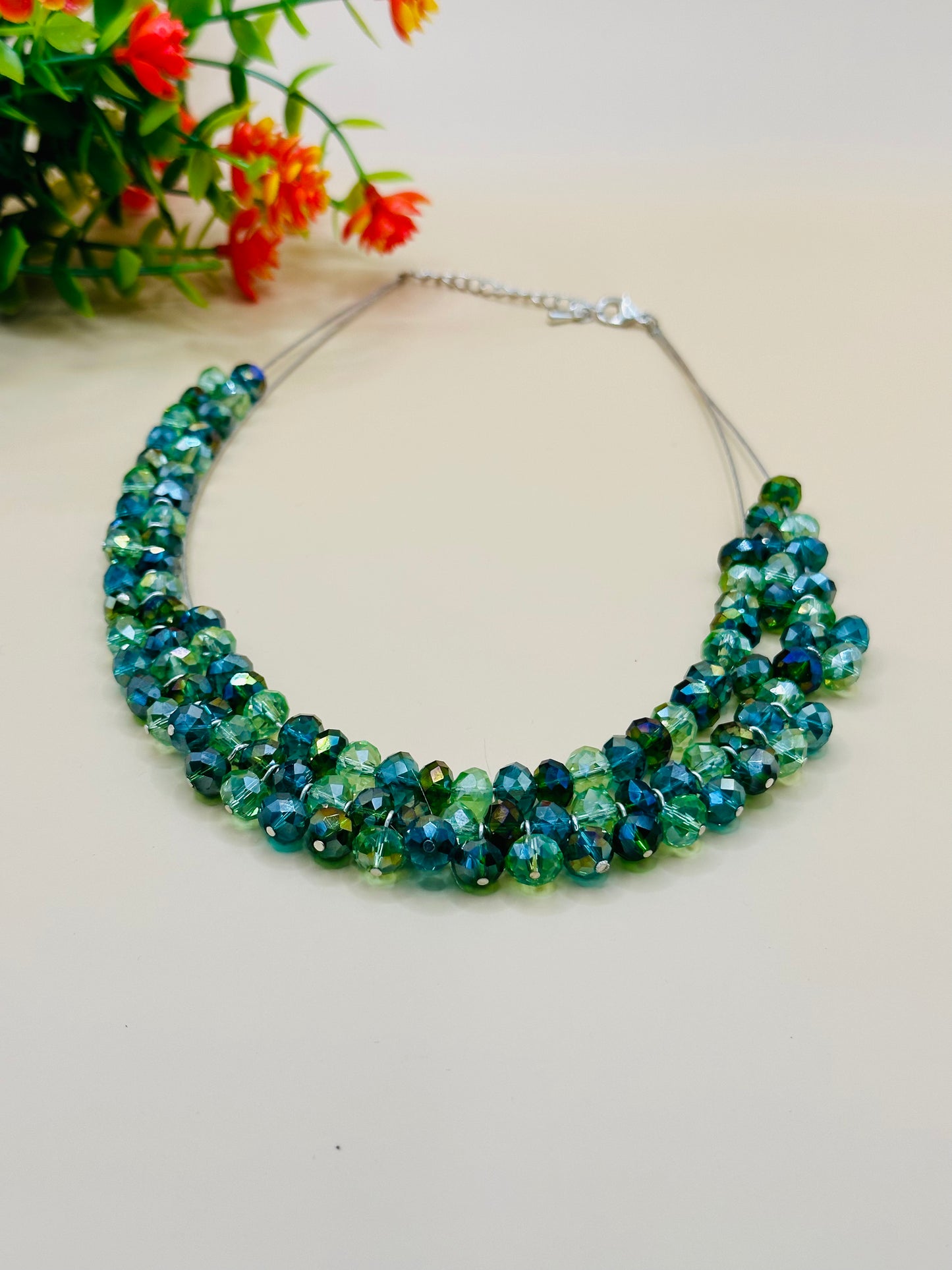 Green mix faceted glass necklace N-154