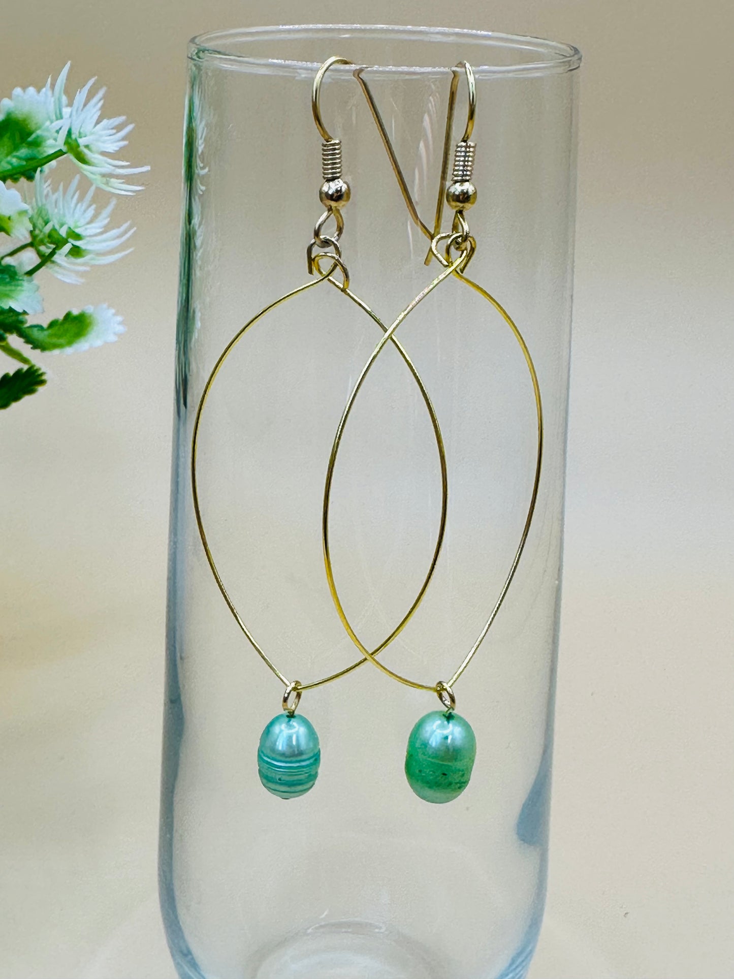 Marquise shape earrings green pearls E-215