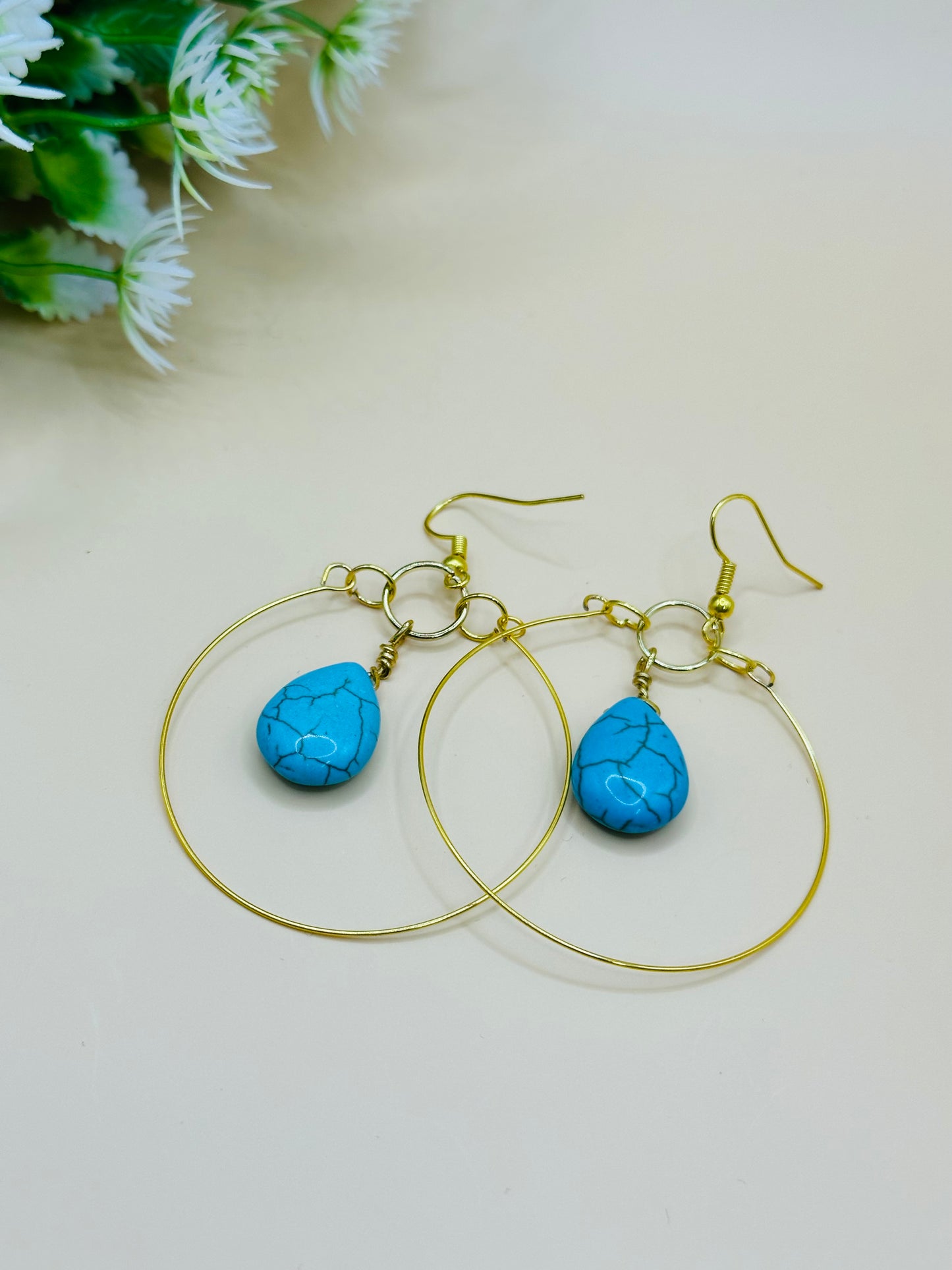 Turquoise drop stone hoops earrings E-221