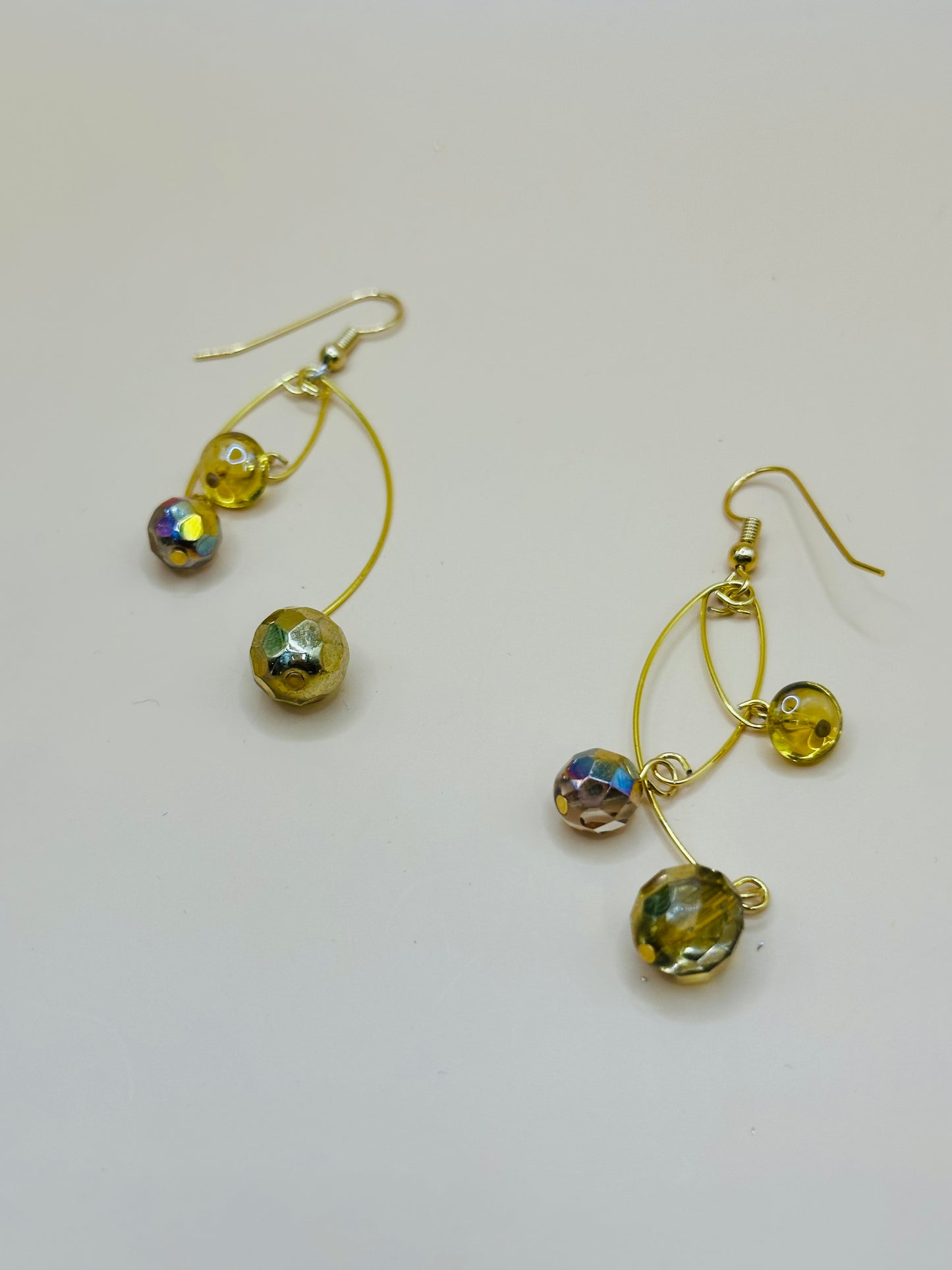 Multi level wire gold and rondel earrings E-224