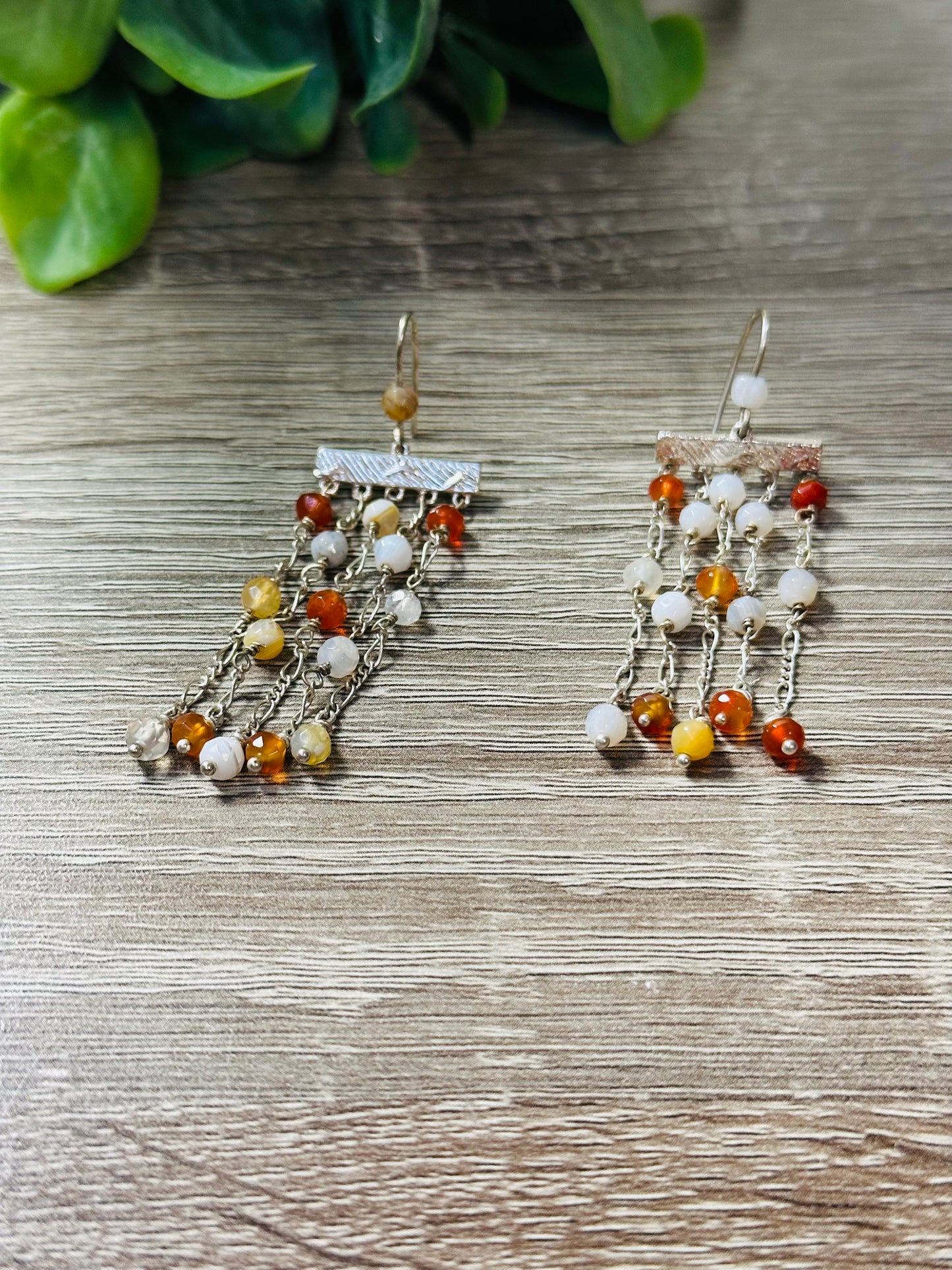 Amber and white chain earrings E-233