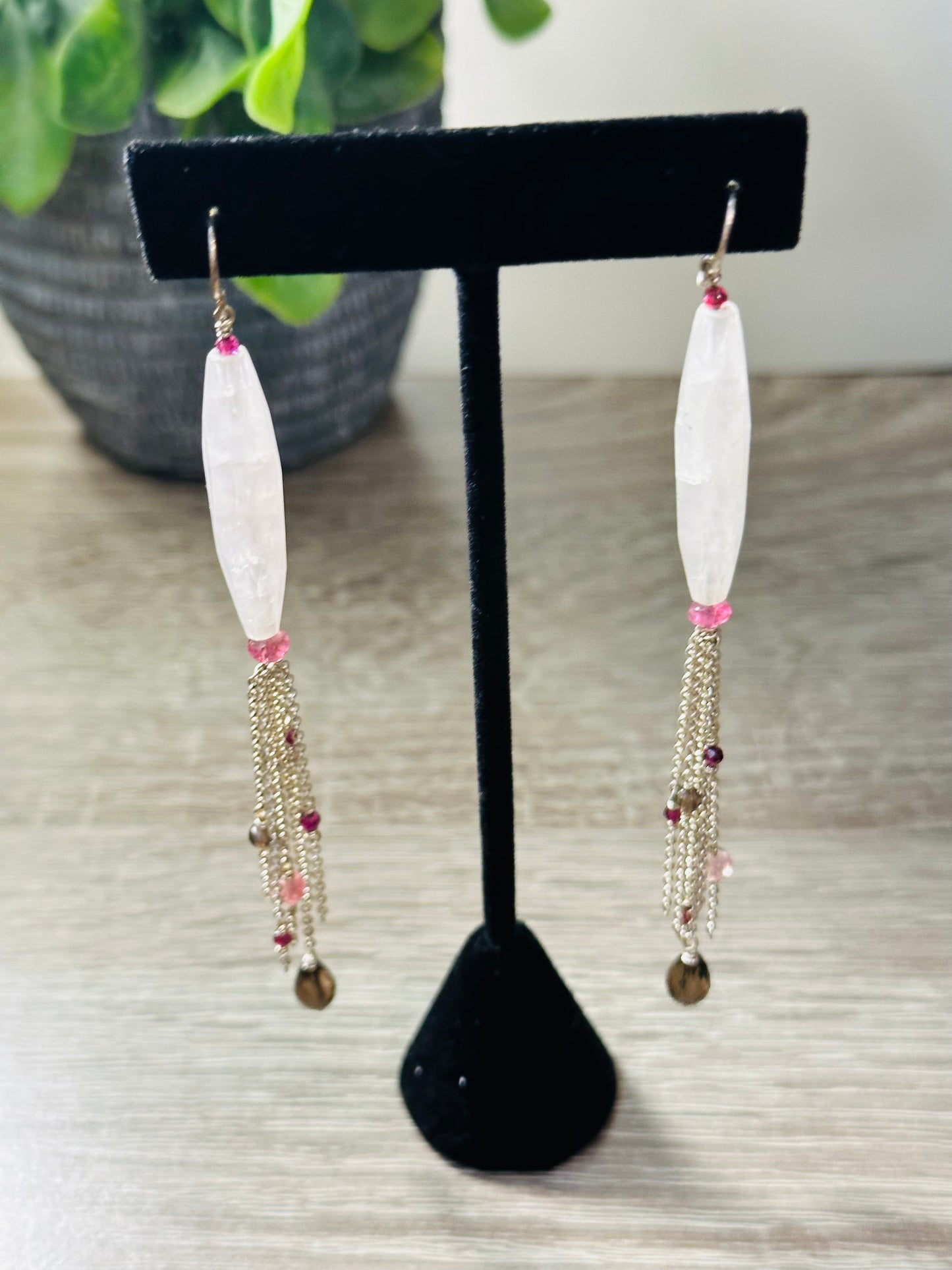 Rose and smokey quartz chain earrings E-236