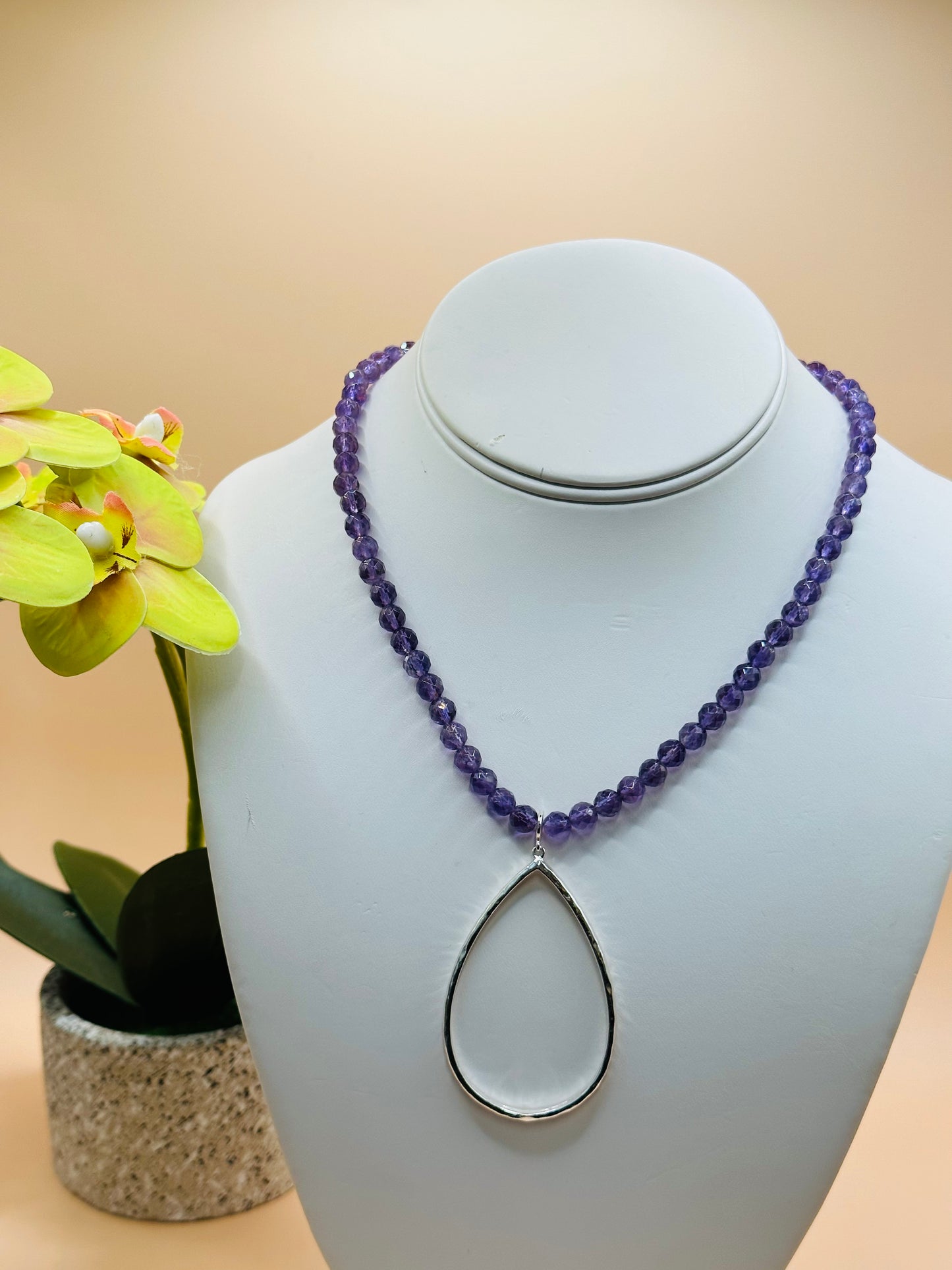 Amethyst faceted round hammered teardrop necklace N-175