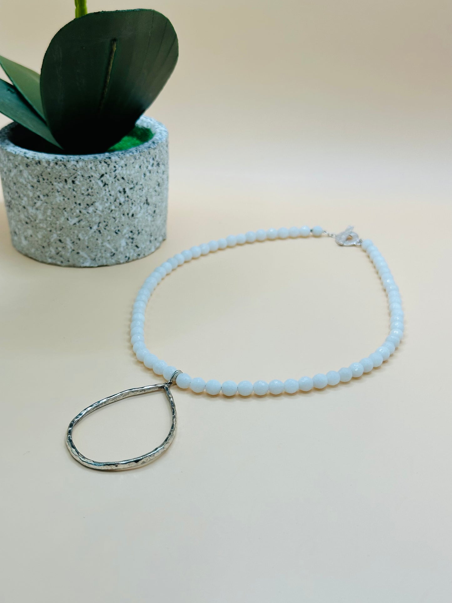 White agate hammered teardrop necklace N-178