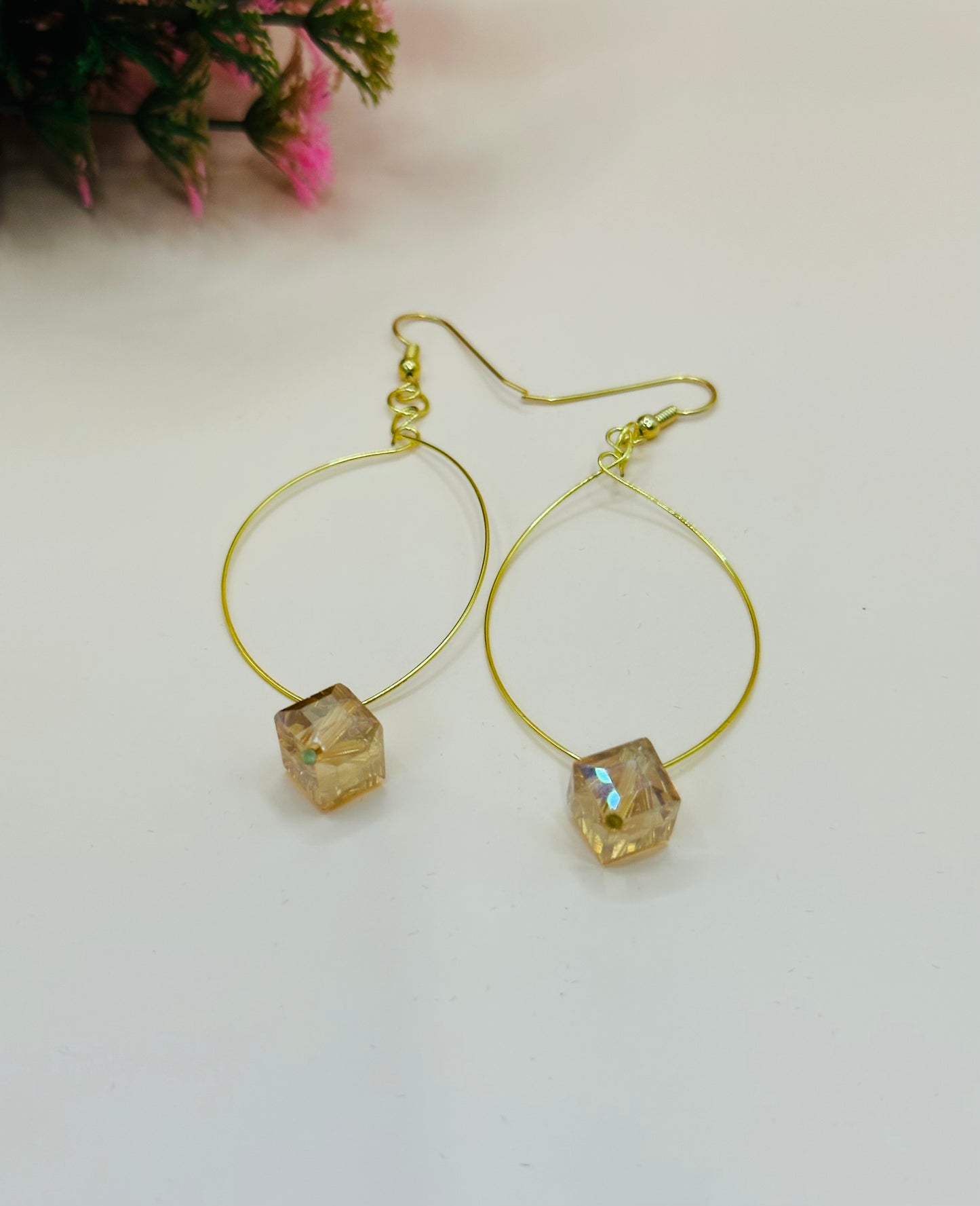 Diamond shape amber glass marquise earring E-252