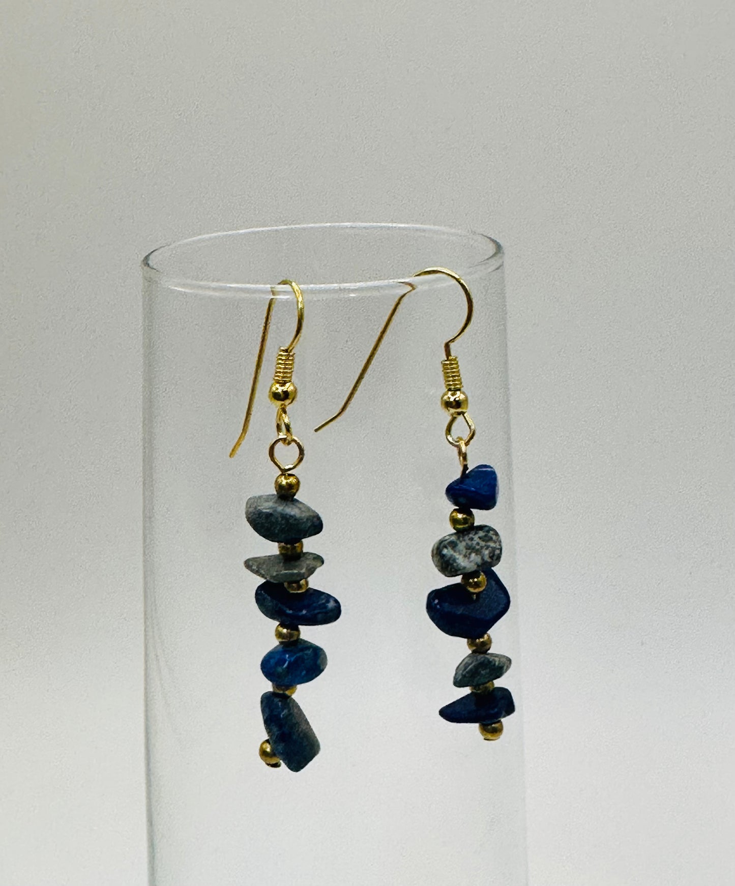 Sodalite chips with round spacers earrings E-200