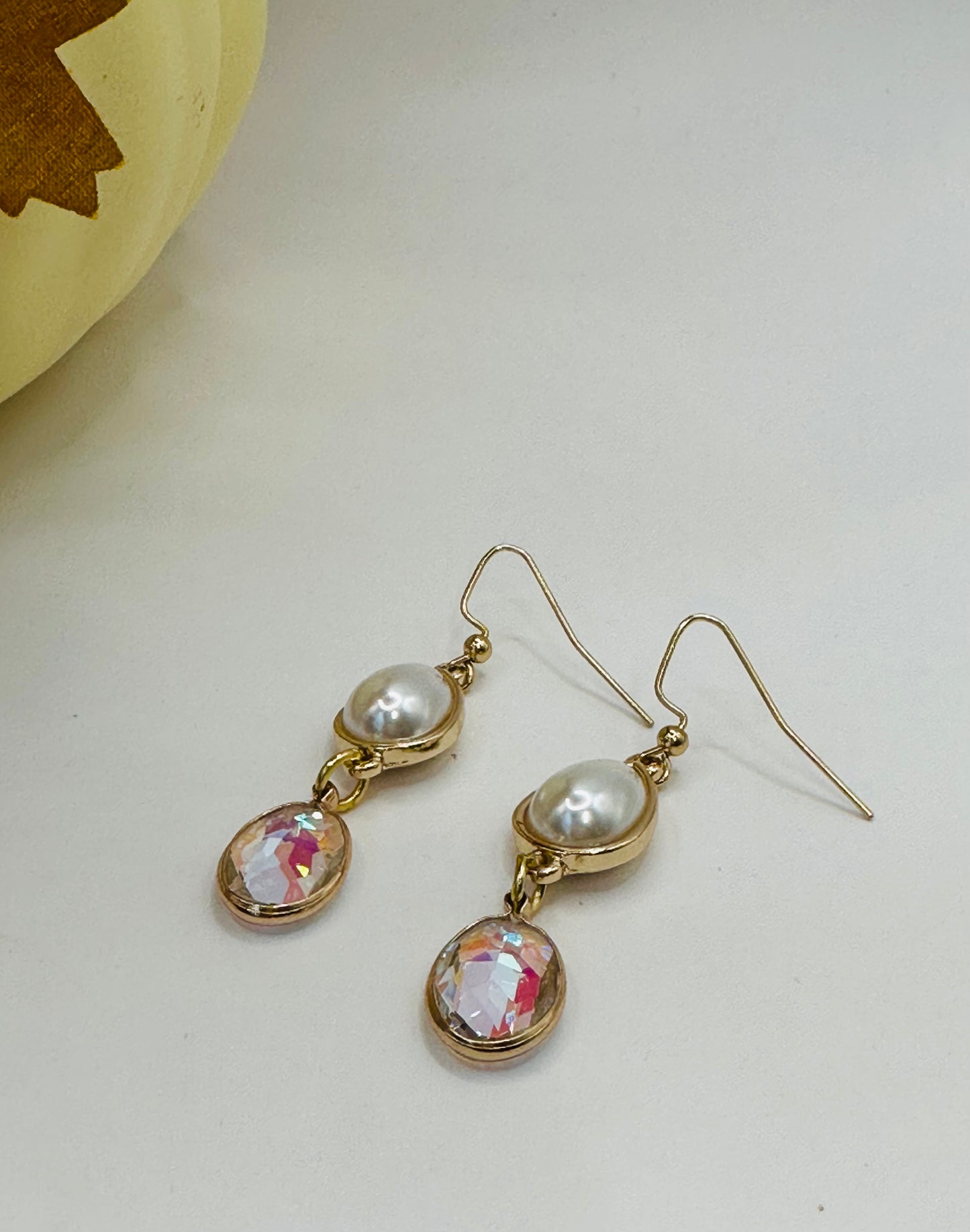 Pearl gold plated wrap with crystal charm earrings E-283