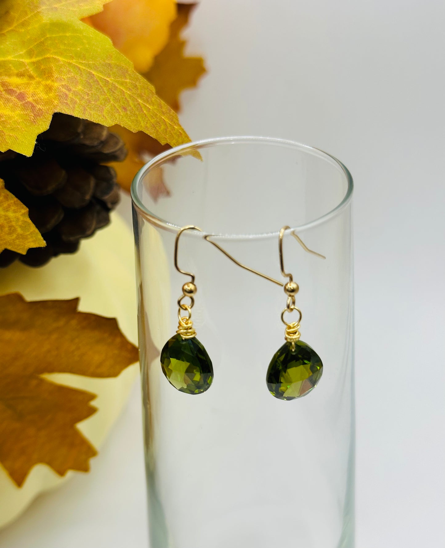 CZ glass olive faceted drop earrings E-285