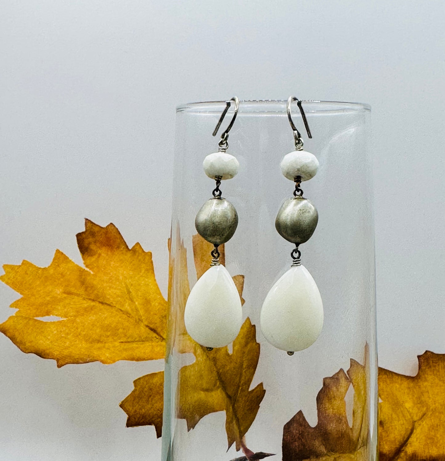 White agate Drop Earrings E-109