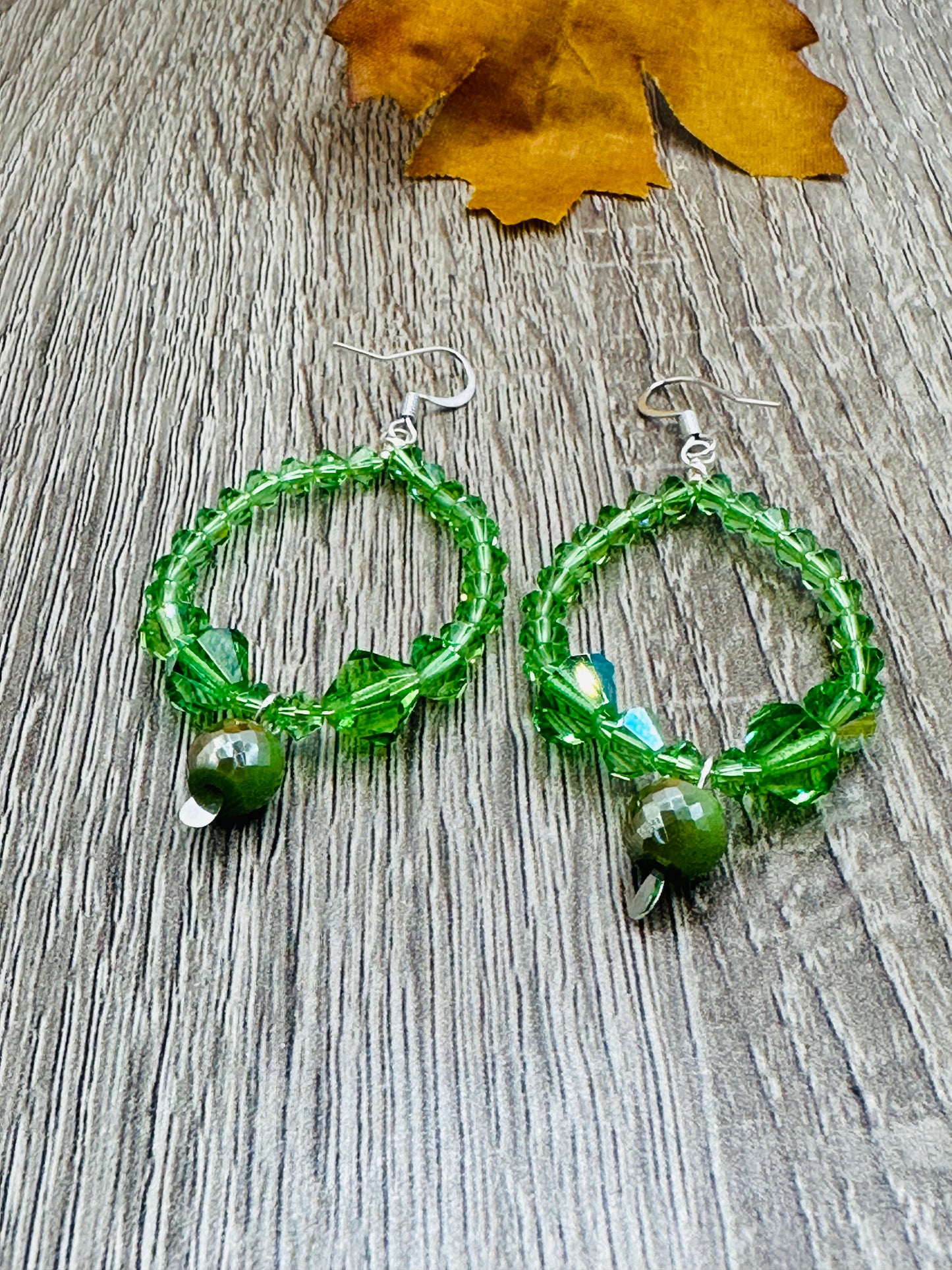 Green Earrings Oval E-130