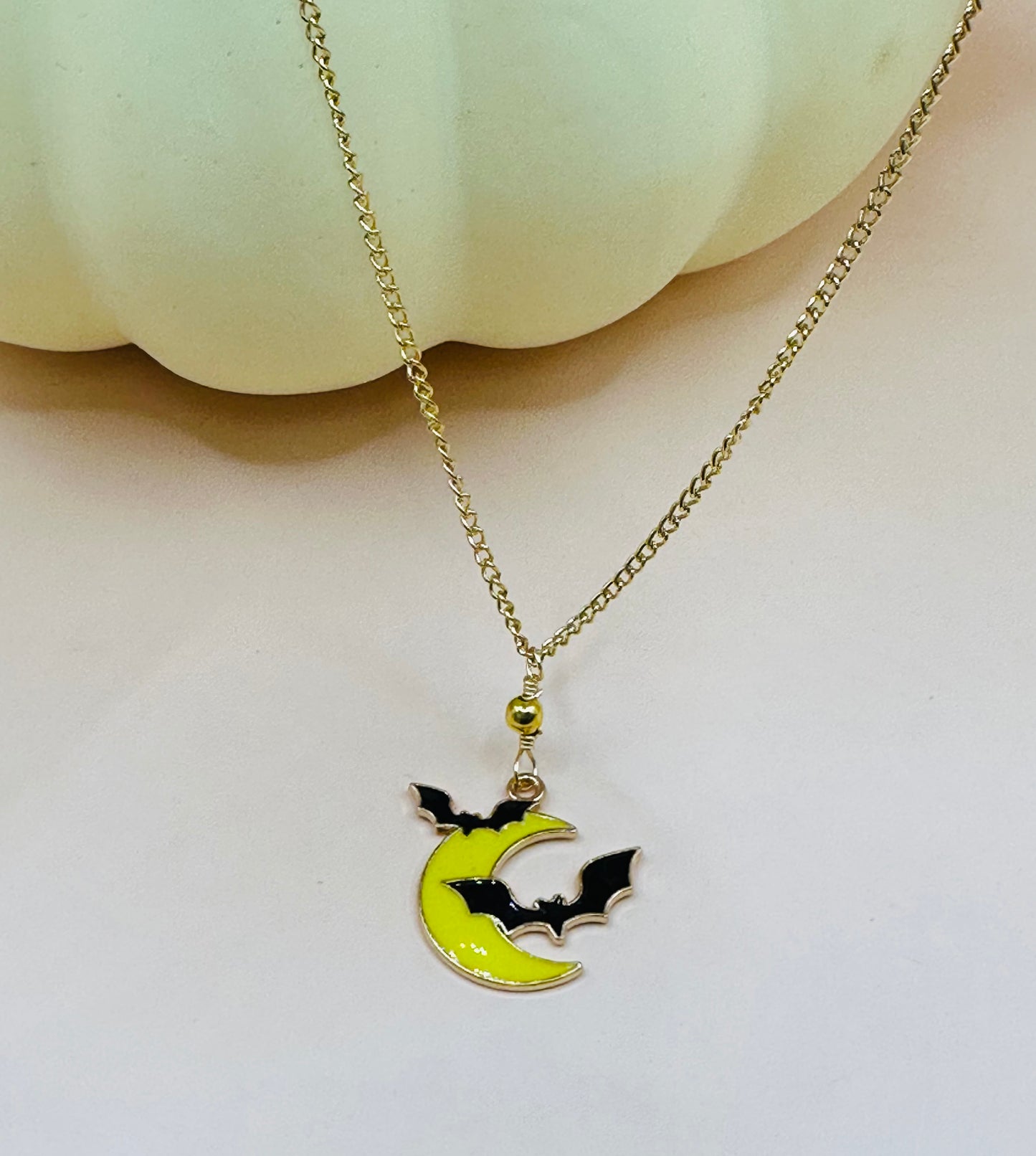 Necklace enamel charm NHN-09