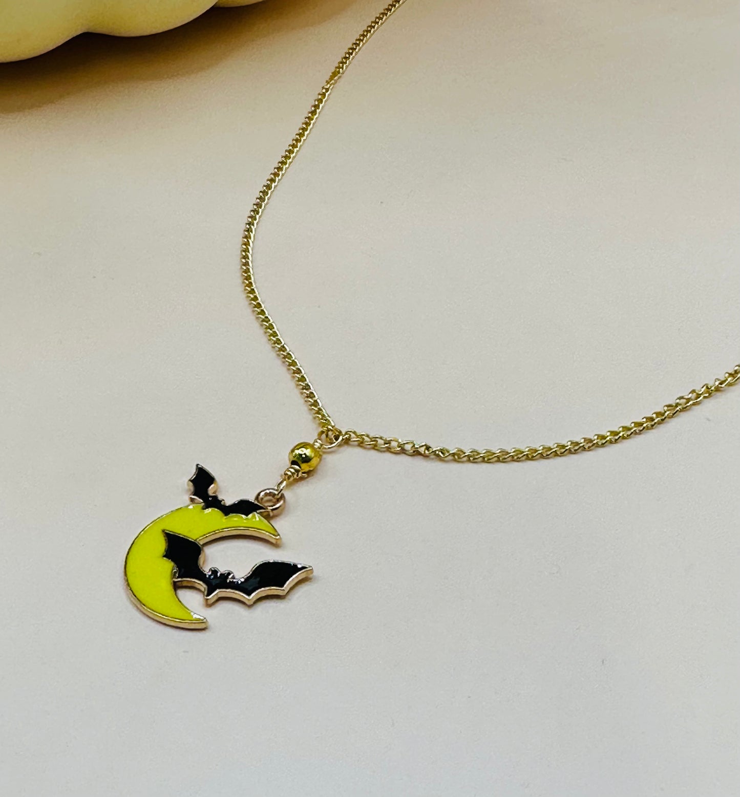 Necklace enamel charm NHN-09