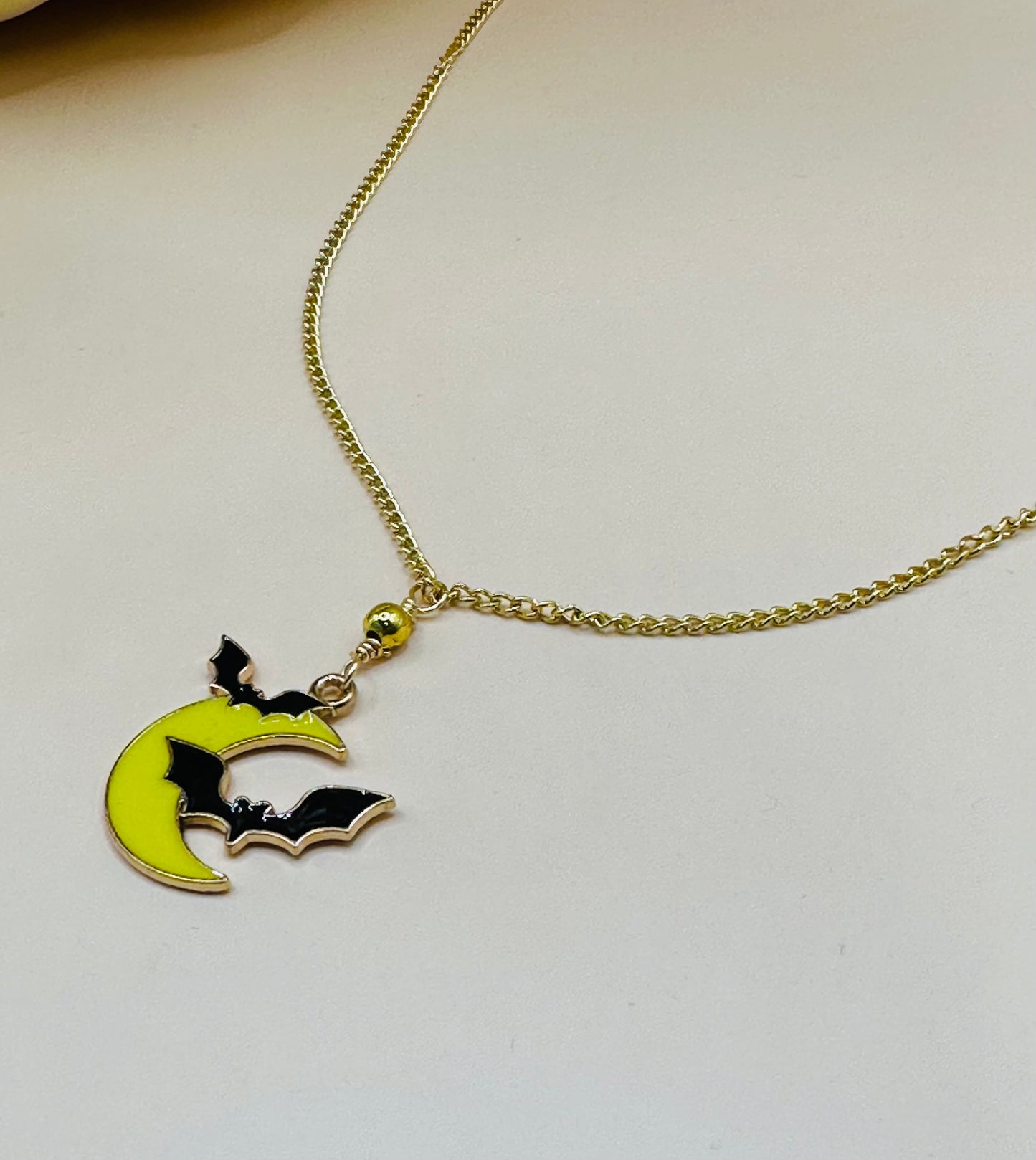 Necklace enamel charm NHN-09