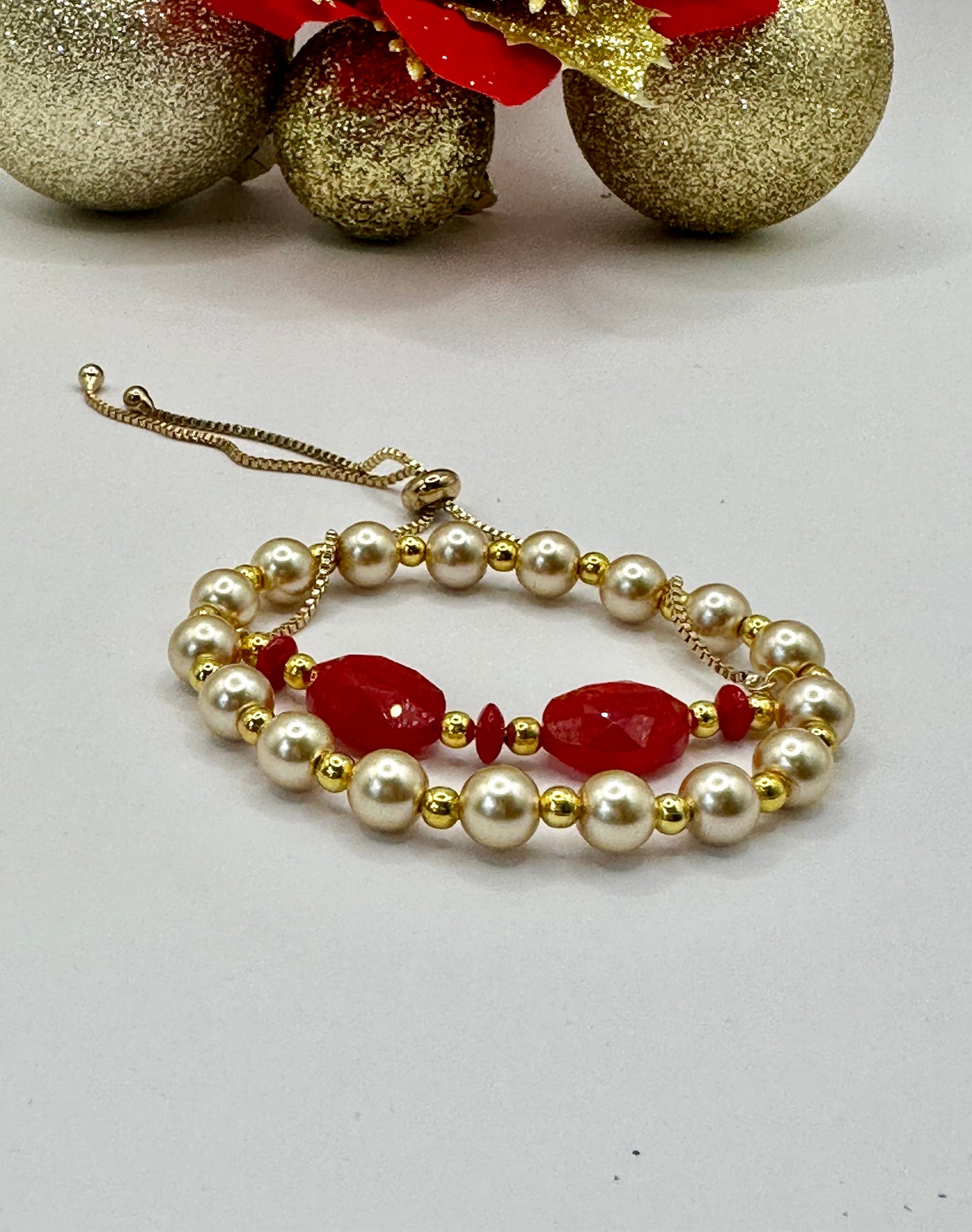 Christmas bracelets sets pearls and red oval glass faceted CBR-003